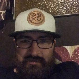 Meet your Posher, Eduardo